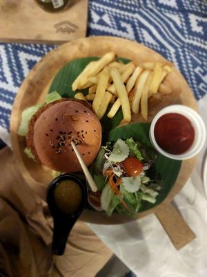 Vegan burger at Indigo Cafe in Luang Prabang