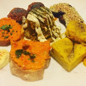 Five Starters Degustation. All vegan & gluten free at Bioveggy in Florence