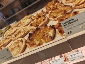 Tartelettes at Land & Monkeys - Beaubourg in Paris