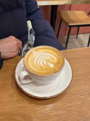  at Land & Monkeys - Beaubourg in Paris