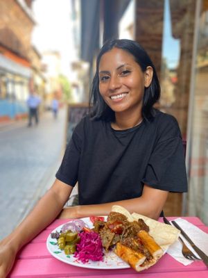 Food was delicious at Vegan Community Kitchen in Istanbul