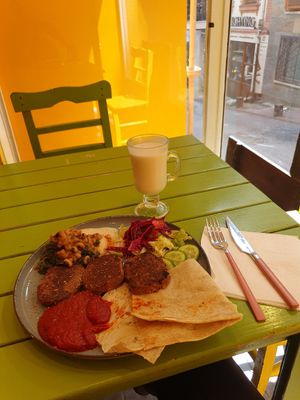 Köfte & Ayran at Vegan Community Kitchen in Istanbul