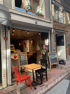 Outside sitting  at Vegan Community Kitchen in Istanbul