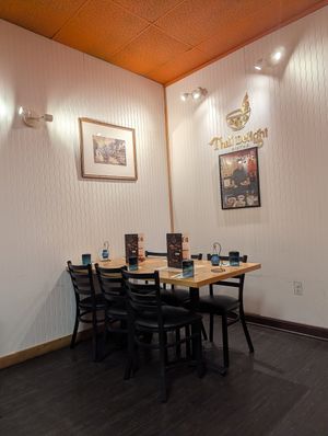  at Thai Delight Bistro in Wilsonville