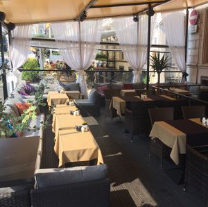 outside seating at Buddha Restorans in Riga