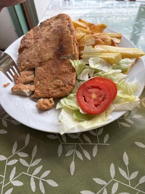 Apañado con papas y ensalada   at Sayel in Lima