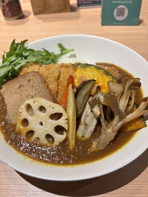 Vegan cutlet curry yum !!  at Honolu Premier in Tokyo