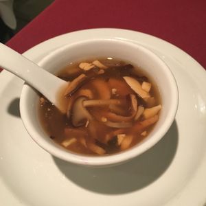 Soupe Aigre-piquante at Yuan in Montreal