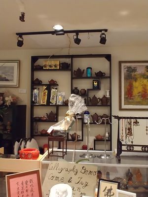 Decorations at Yuan in Montreal