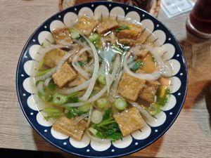 Pho Chay at Be Banh Mi - Es Vietnam in Madrid