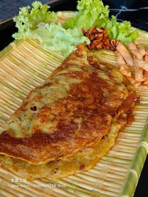 JASPAT U-TURN Point F&B
A place where serves 100% Plant-Based High Nutritious with Fibre Functional Food,
 no meat, no fish, no allium, no egg, no diary, very nice and healthy food at JASPAT INTERNATIONAL 1997 U-TURN POINT F&B in Singapore