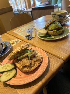 Thai "Chicken" Chili Bagel & Avocado Bagel + 2x Soy Lattes   at Bagels & Beans - Roetersstraat in Amsterdam