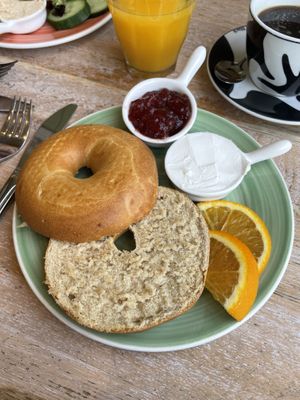 Good morning breakfast bagel - jam & cream cheese  at Bagels & Beans - Roetersstraat in Amsterdam