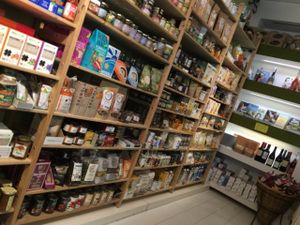 shop at Vegabond - Leliegracht in Amsterdam