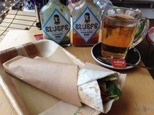 a delicious wrap with rooibos and honeybush tea at Vegabond - Leliegracht in Amsterdam