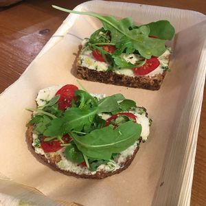 spelt toast with cashew pesto cheese at Vegabond - Leliegracht in Amsterdam