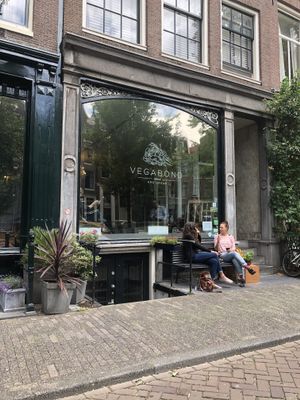 Storefront at Vegabond - Leliegracht in Amsterdam