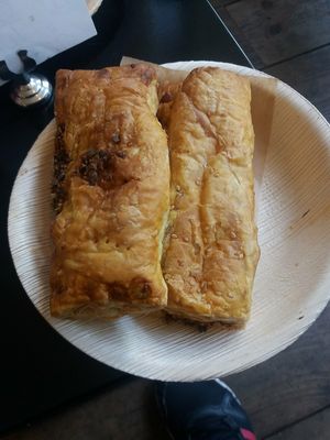 Sausage roll and spinach cheese roll at Vegabond - Leliegracht in Amsterdam