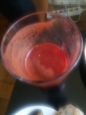 Berry and beet juice at Vegabond - Leliegracht in Amsterdam