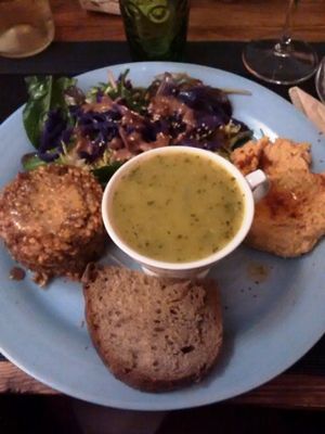 Plato del día / This one was excellent! at Tiyoweh La Quietud in Madrid