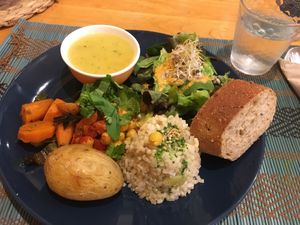 Daily plate at Tiyoweh La Quietud in Madrid