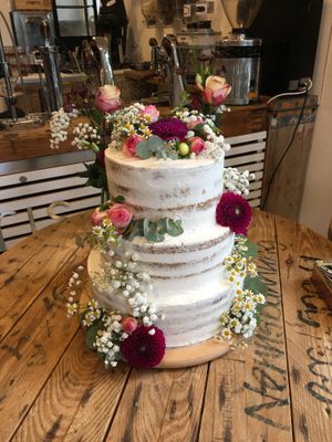 Hochzeitstorte at Die FETTE BEETE in Krefeld