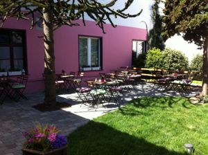 Backyard view II. Plus lovely beer garden. at Die FETTE BEETE in Krefeld