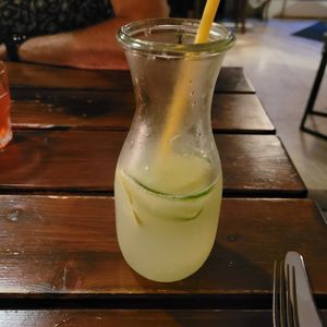 Die leckere Gurken/Limetten Limo- Haus gemacht at Die FETTE BEETE in Krefeld