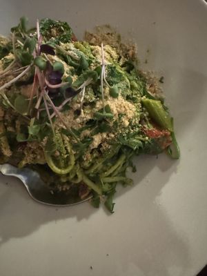 Mai: Pesto Pasta  at Die FETTE BEETE in Krefeld