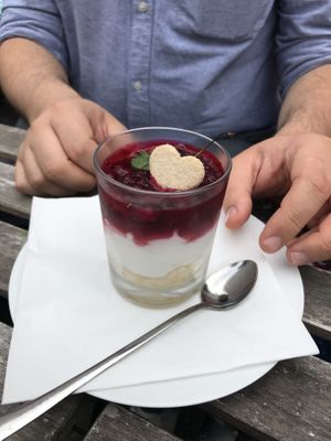 Rote Grütze at Die FETTE BEETE in Krefeld