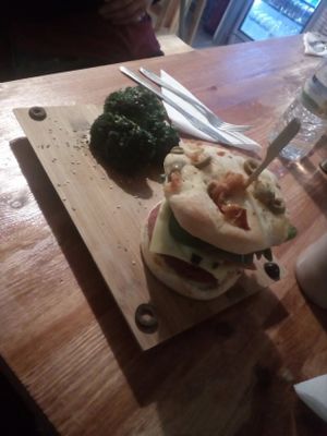 Vegan burguer and broccoli at Sanissimo - Malasaña in Madrid