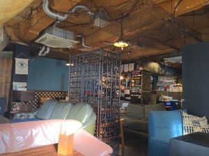 Vibe at Cafe Garage Dogberry in Tokyo