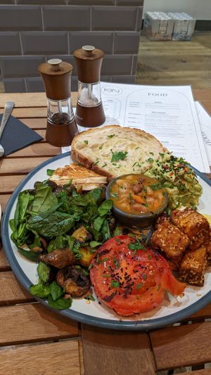 Kin breakfast with tofu and halloumi at Kin Cafe Vegetarian in London