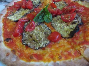 Pizza Con Melanzane (eggplant, tomatoes, basil, with vegan cheese instead of mozzarella - please note that vegan cheese is only possible for groups upon advance notice!) at Angelos Via Napoli in Saarbrucken