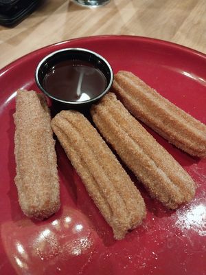 VCC 2025: churros at Harvest Kitchen + Bar in Springfield