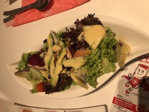 Avocado salad at Sufood 舒果 in Central Singapore
