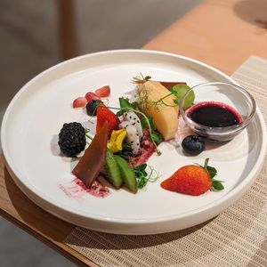 Vegan Seasonal Fruit Salad at Sufood 舒果 in Central Singapore