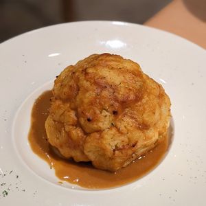 Vegan Roasted Miso Cauliflower at Sufood 舒果 in Central Singapore
