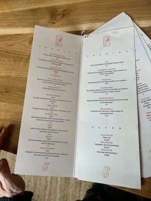 Menu (they also have a lunch suggestion )  at YUSU in Ghent