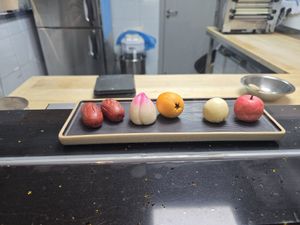 Display platter at Good Bridge 虹桥素坊 in Shanghai