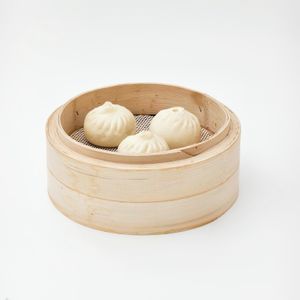 梅干菜小笼包Steamed buns with preserved vegetable at Good Bridge 虹桥素坊 in Shanghai