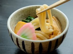 Udon at Kumeya - 讃岐うどんとしゃぶしゃぶ 粂屋 in Osaka