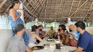 Accommodates groups and birthdays   at WAWA's Restaurant & Cafe in Villupuram