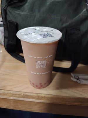 Strawberry tea, oat milk, blueberry boba, regular sugar, regular ice at CUPP Bubble Tea - Brighton in Brighton