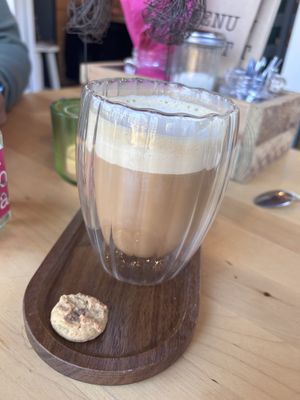 Latte havermelk salted caramel  at Raspberry Maxx in Meijel