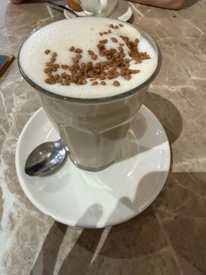 Chai latte with oat milk   at Barista Cafe in Zuid-holland