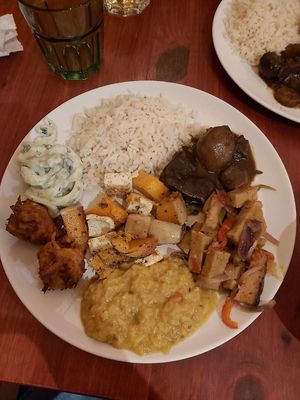 Buffet at Jardim dos Sentidos in Lisbon