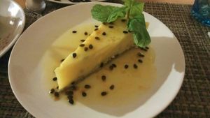 Cheese cake de mango at Jardim dos Sentidos in Lisbon