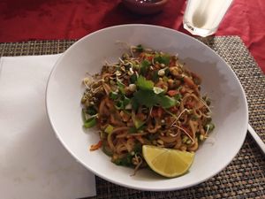 Pad Thai vegan at Jardim dos Sentidos in Lisbon