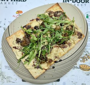 Cashew cheese flatbread pizza at Ziya in Dubai